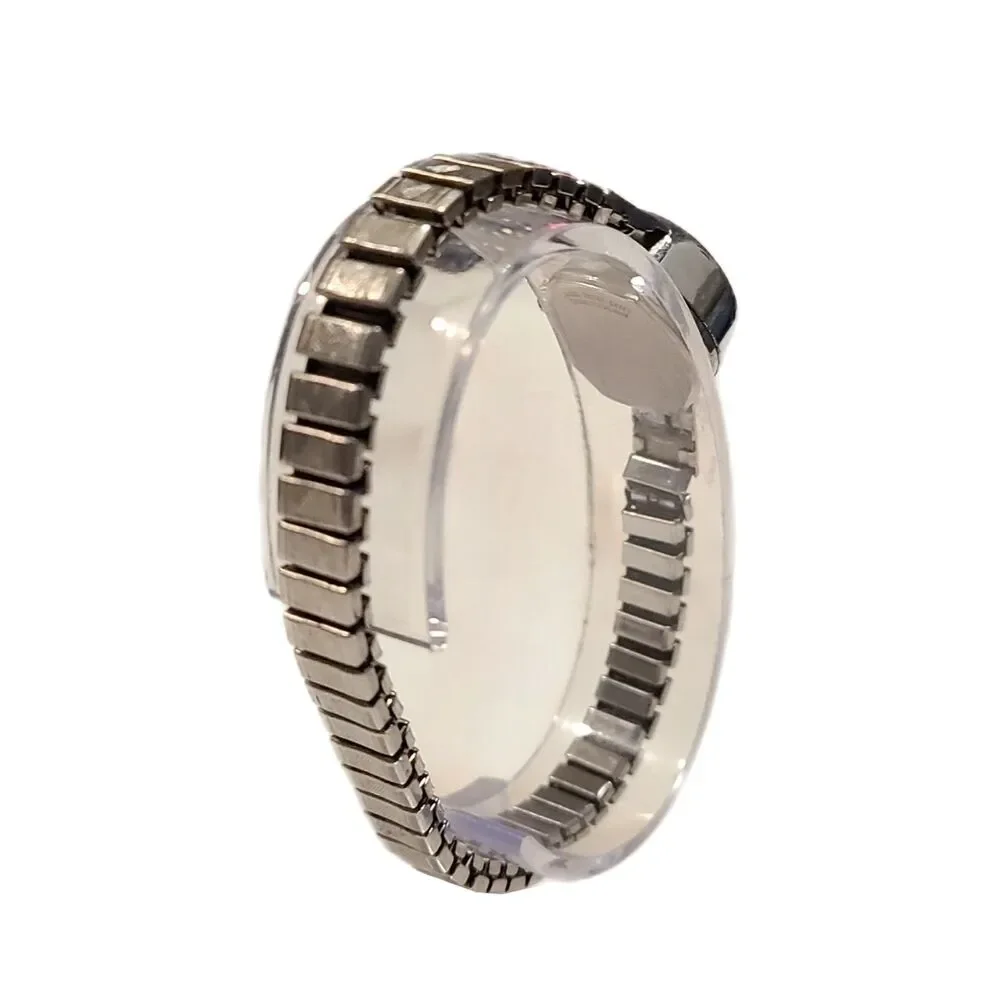 Gruen Vintage 1970s Precision 17 Jeweled Stainless Steel Dainty Bracelet Watch
